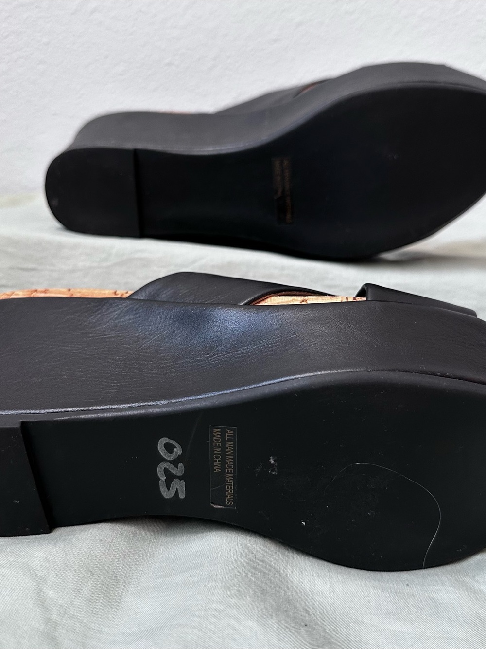 Black Cork Platform Crossover Slide Mules 6.5 - Picture 4 of 4